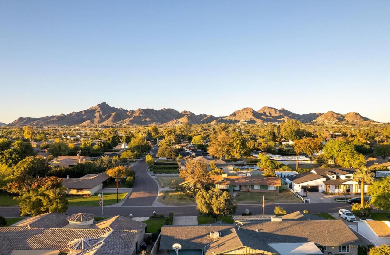 Hotel Homes - The Camelback Manor Phoenix Exterior photo