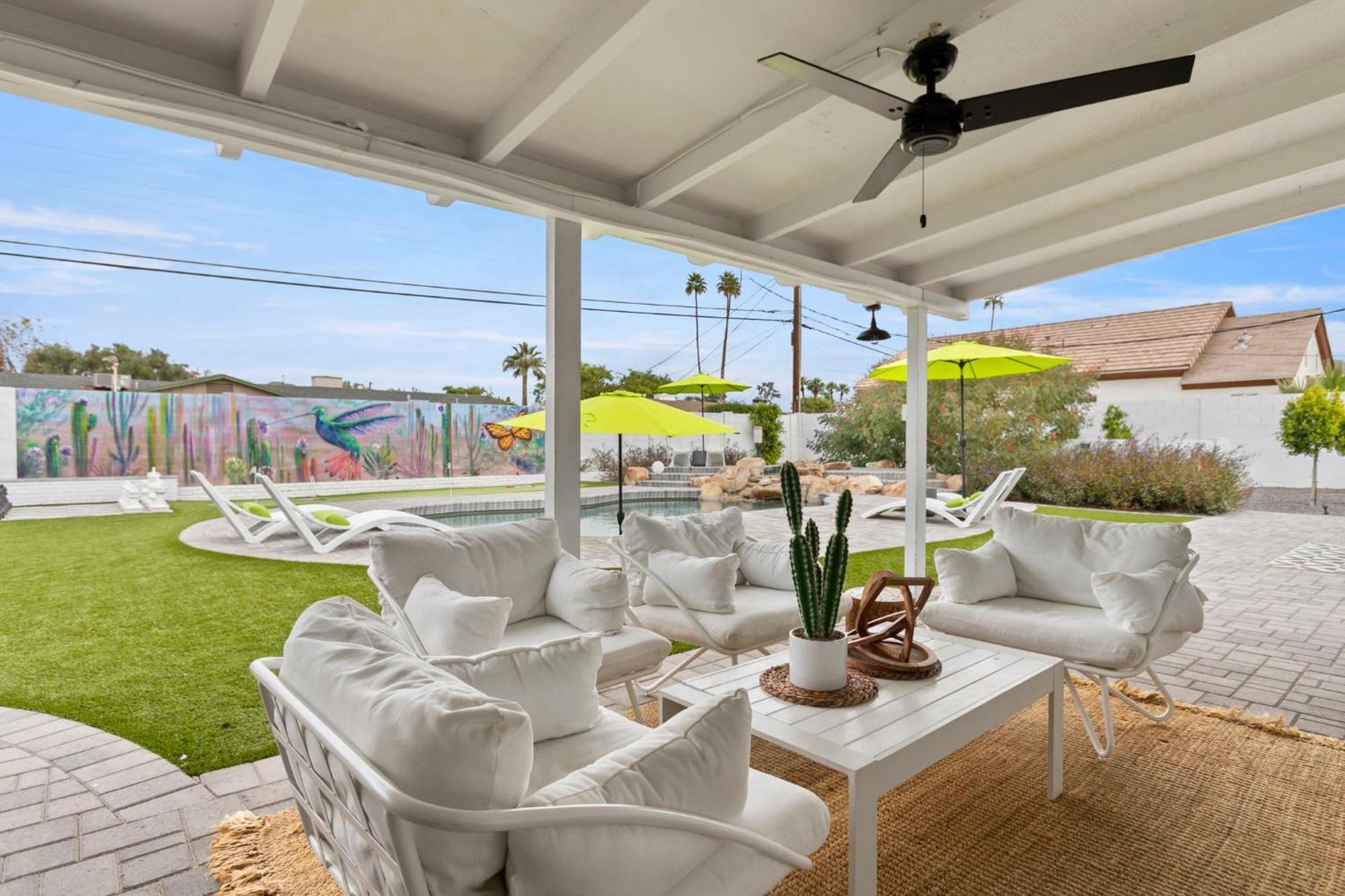 Hotel Homes - The Camelback Manor Phoenix Exterior photo